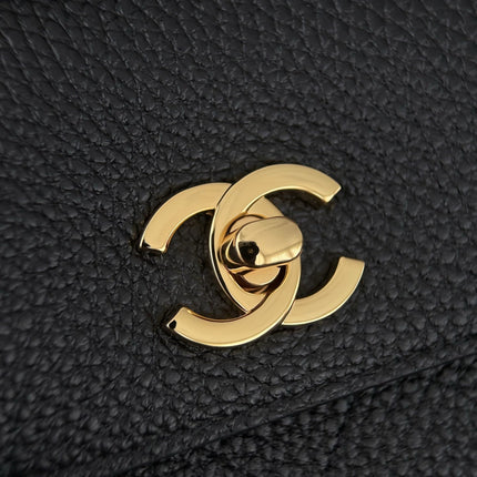 CHANEL 26S SHOULDER BAG 29 IN BLACK GRAINED CALFSKIN