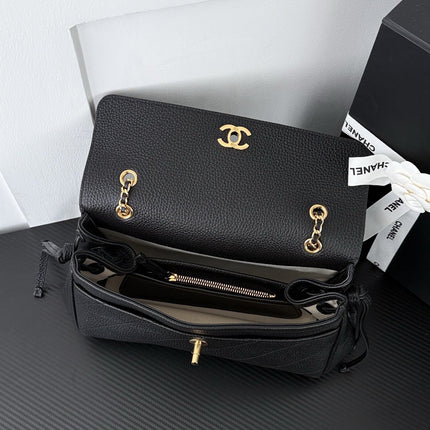 CHANEL 26S SHOULDER BAG 29 IN BLACK GRAINED CALFSKIN