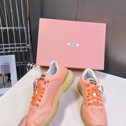 BASIC SNEAKERS IN LIGHT ORANGE MESH