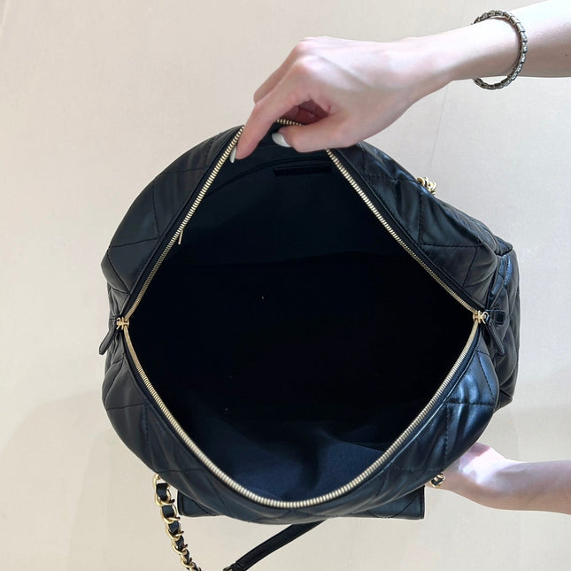 BOWLING BAG 44 IN BLACK SOFT LAMBSKIN GOLD HARDWARE