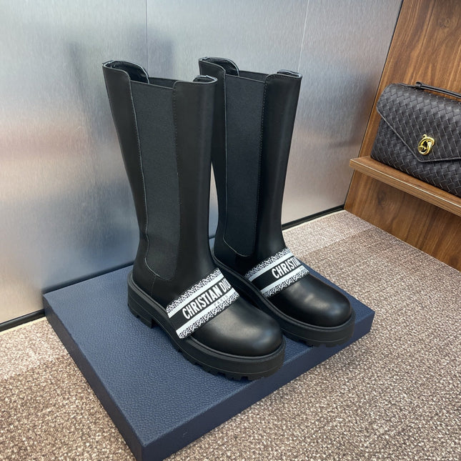 DIOR 25S D-QUEST TALL CHELSEA BOOTS 45MM IN BLACK CALFSKIN