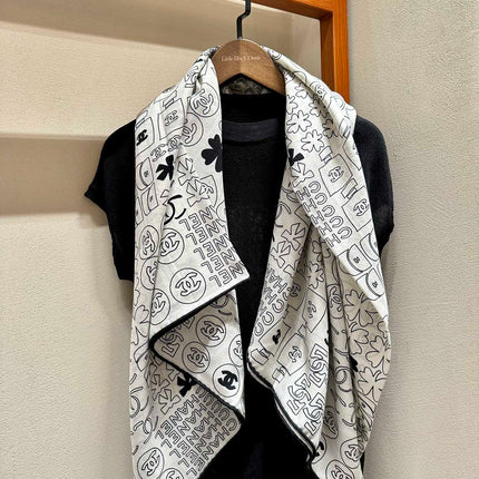 SQUARE SCARF 140 CM IN WHITE MONOGRAM SILK 403998