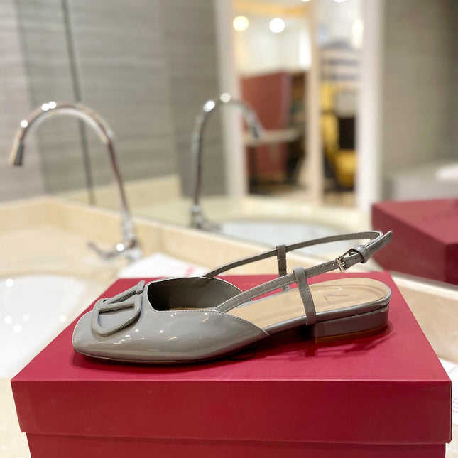 VALENTINO 26S SLINGBACK IN LIGHT GREY PATENT CALFSKIN