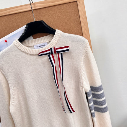 THOM 26S ROUND-NECK KNIT SWEATER 297