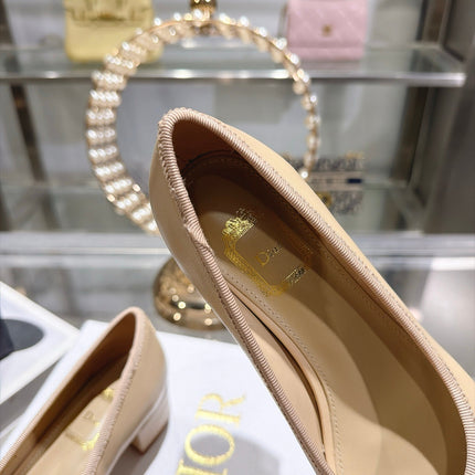 DIOR 26S BLOCK HEEL PUMPS 35MM IN BEIGE CALFSKIN WITH FRONT BOW