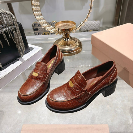 MIUMIU 26S BLOCK HEEL LOAFERS 55MM IN BROWN CROCODILE EMBOSSED CALFSKIN GOLD HARDWARE