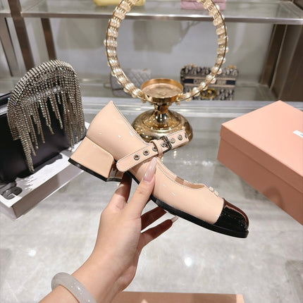 MIUMIU 26S MARY JANE BLOCK HEEL 45MM IN NUDE BEIGE PATENT CALFSKIN AND BLACK PATENT CALFSKIN CAP TOE