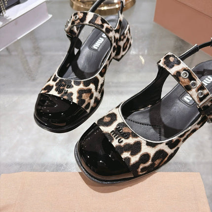 MIUMIU 26S SLINGBACK MARY JANE 45MM IN LEOPARD PRINT PONY HAIR AND BLACK PATENT CALFSKIN CAP TOE