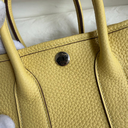 HM 25S GARDEN PARTY 23 CM IN LIGHT YELLOW TOGO