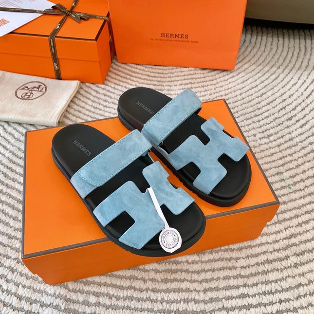HM CHYPRE SANDAL IN LIGHT BLUE SUEDE